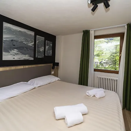 Hotel Petit Palais Breuil-Cervinia