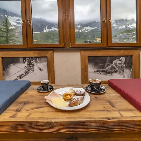 Petit Palais ברויל-קרוויניה